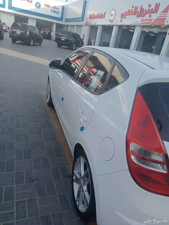 هيونداي اي ثري 2012 9