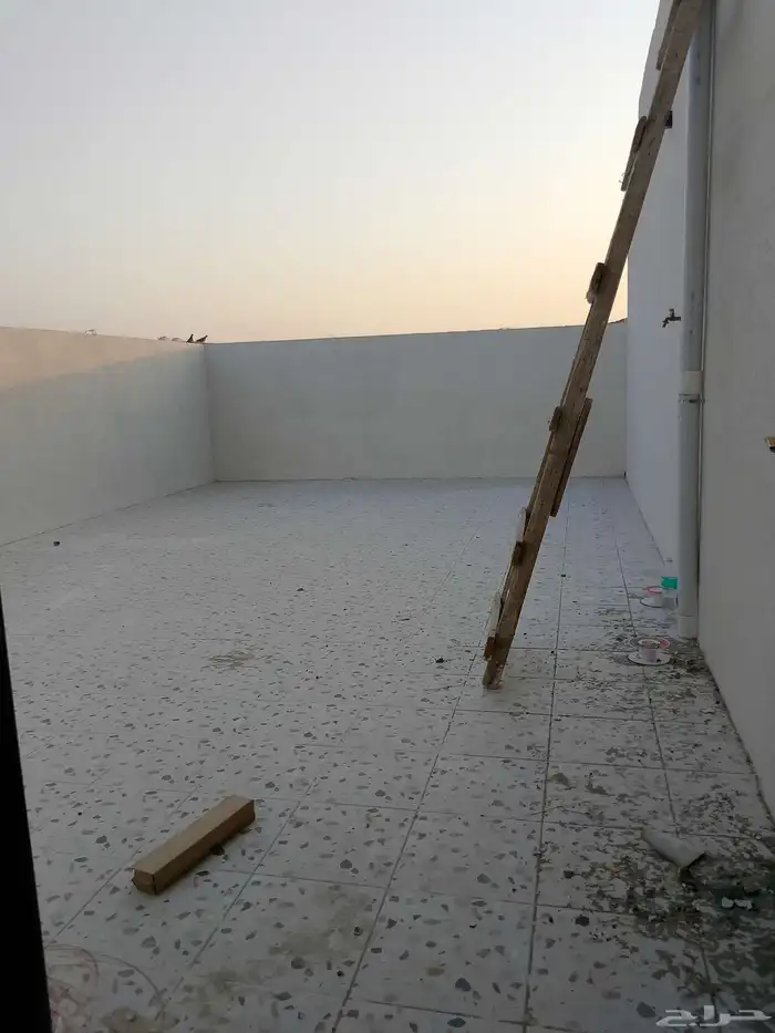 للبيع ملحق بالدمام حي احد جديده 6 غرف وصاله و3 سطح 680 الف 9