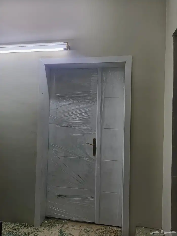 تفصيل ابواب خشب بجميع انواعها جيزان بيش العزامة الشارع العام 0