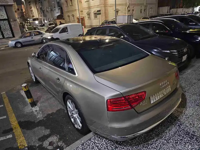 اودي A8L Quatro 2011 فل كامل 21