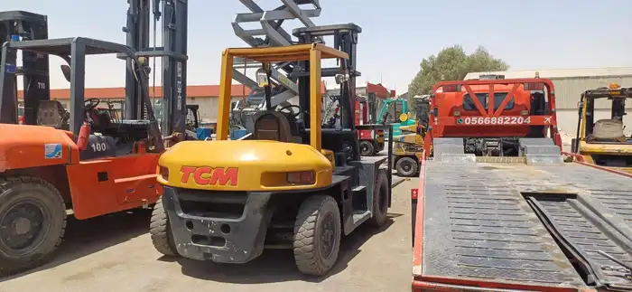 كرينات رفعات شوكيه للايجار فركلفت رفعه شوكيه كرين ونش 6
