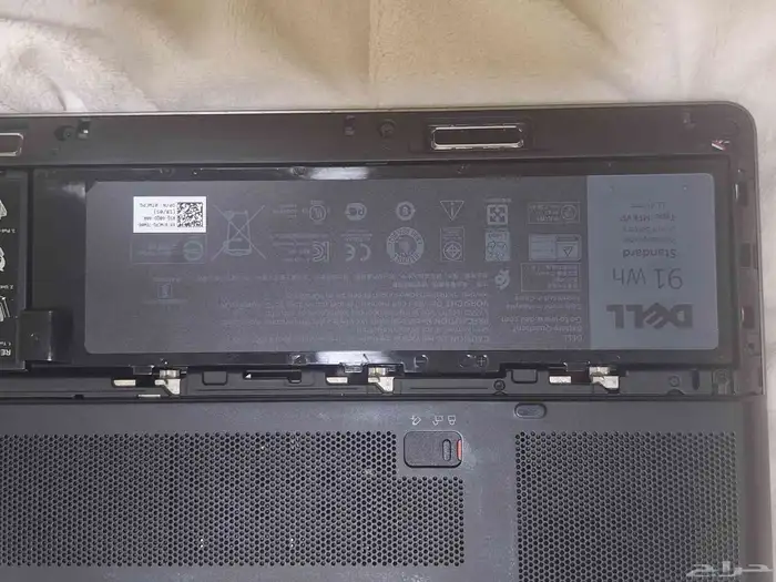 Dell precision 7520 لاب توب 16