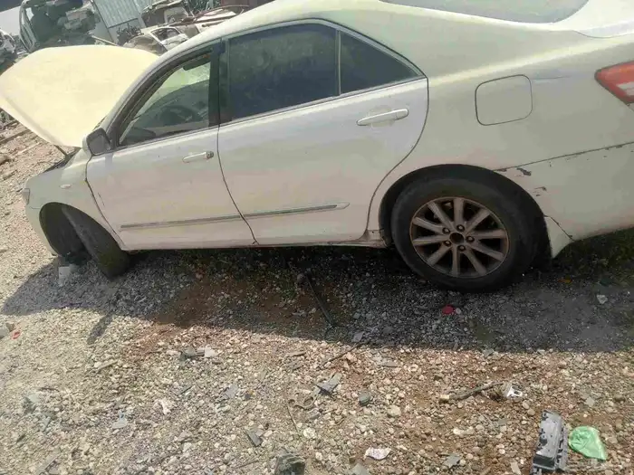 قطع غيار كامري 2011 4