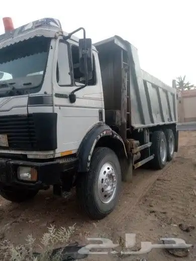 شيول قلاب بكلين حفر دفن ترحيل مخلفات البناء للايجار 5