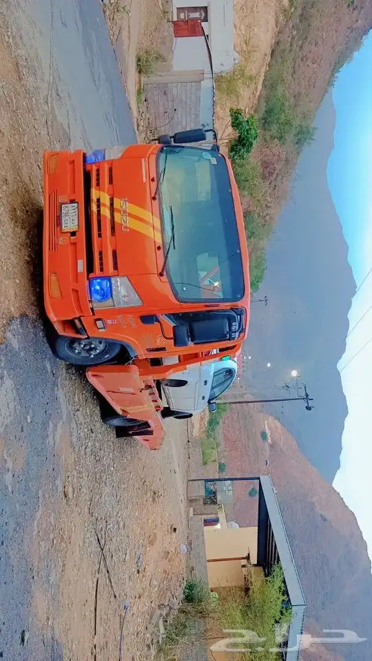 سطحة ابو ريش داخلي وخارجي 24 ساعه 0