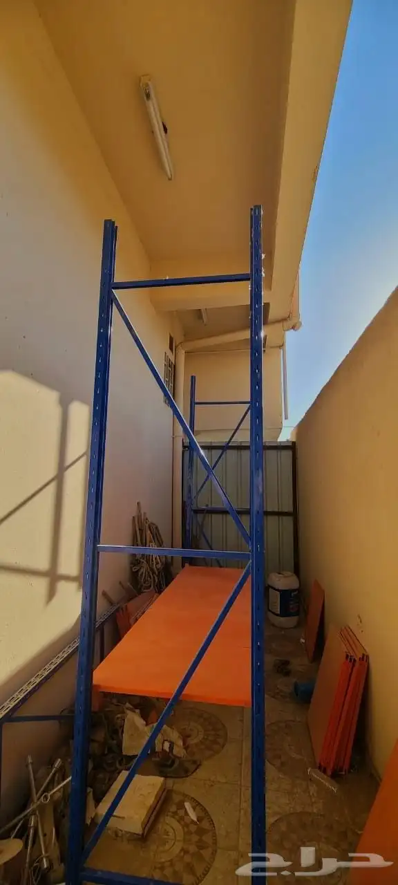 رفوف مخازن للبيع 1