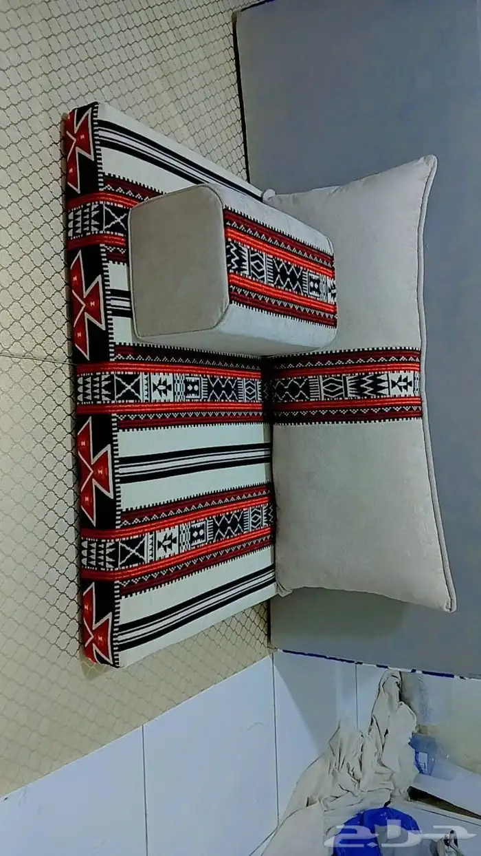 تفصيل جلسات ارضيه و جلسات خارجيه و جلسات شعبيه و ستائر و كنب 9
