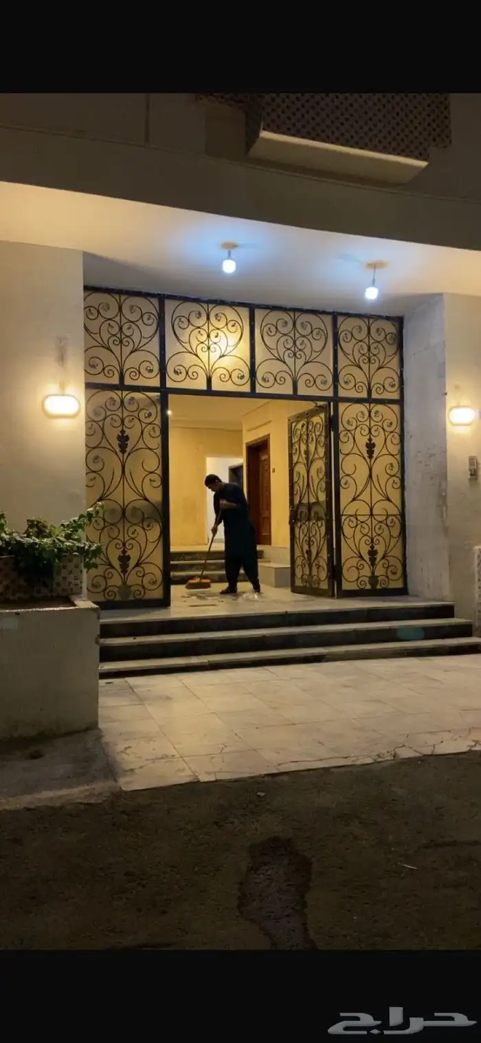 عمارة للايجار.. حي الربوة 1