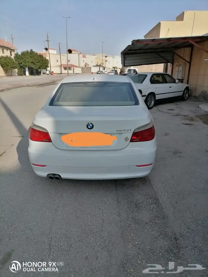 BMW 523i 2008 7