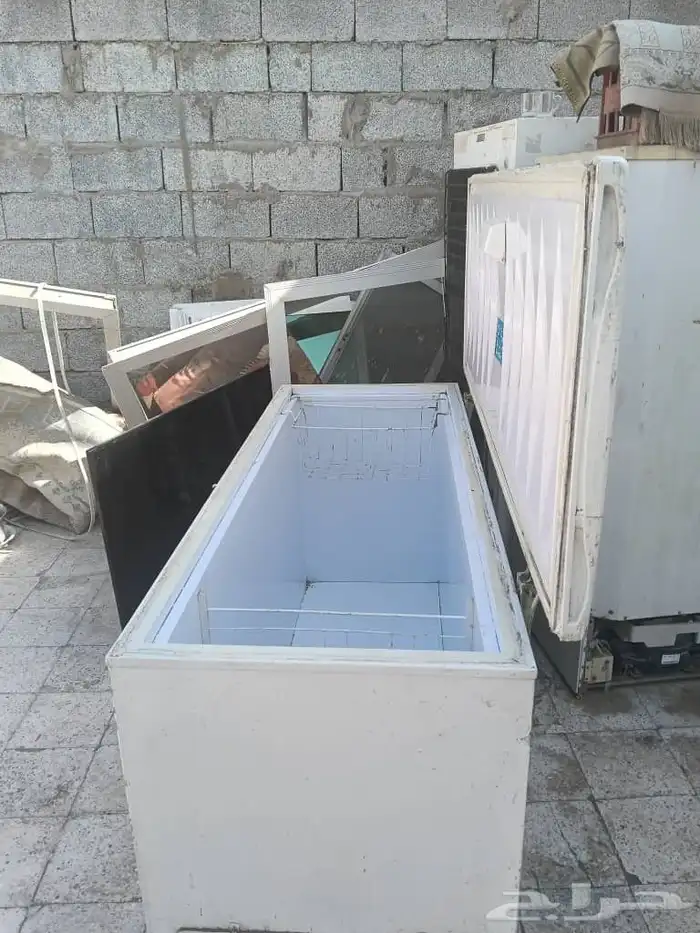 ثلاجه فريزر حجم كبير 4