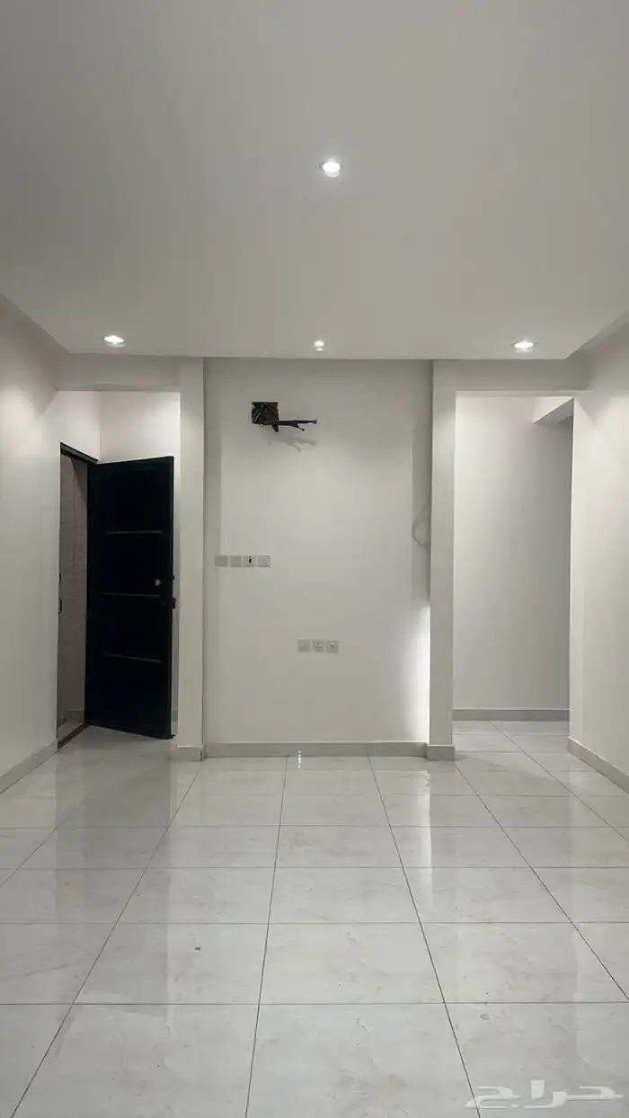 شقة وحدات سكنية للايجار طريق الملك عبدالله 0