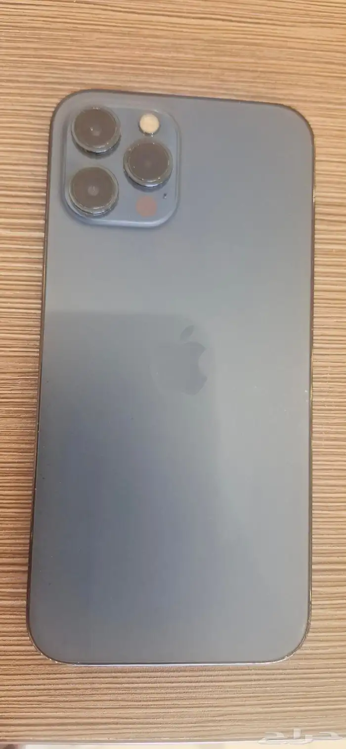 ايفون 12برو ماكس بحاله جيده جدا سعرو 1600 1