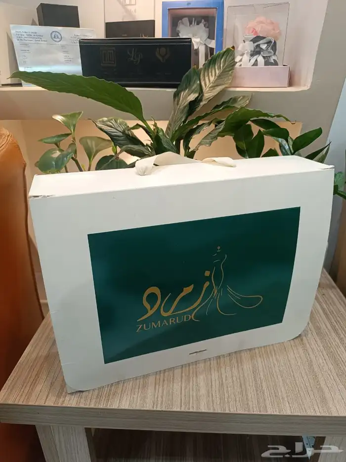 السلام عليكم  تنفيذ كافة المطبوعات  اكياس بوكسات استكر ا 6