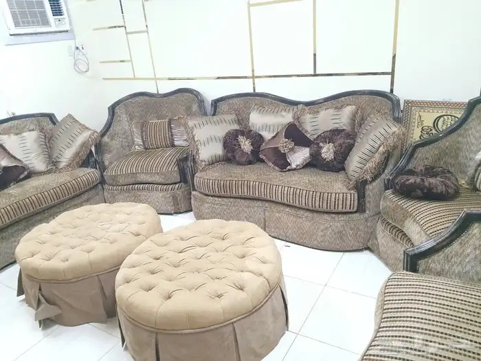 مجلس من المطلق تفصيل شبه جديد للبيع بالدمام 5