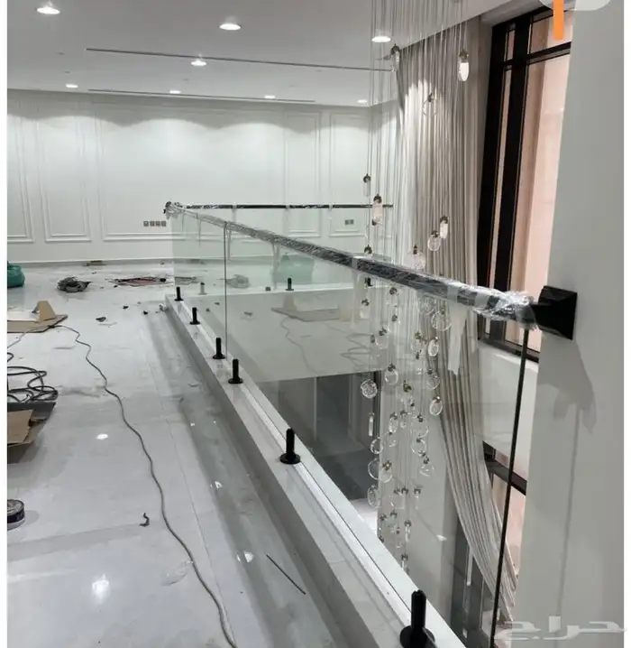 زجاج  سكوريت  مرايات  أبواب 0