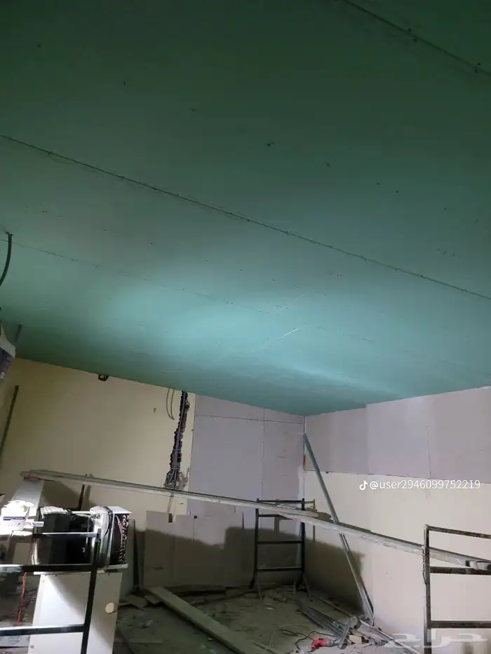 دهانات جبس امبرد قاوطع سقوف دهانات. 0