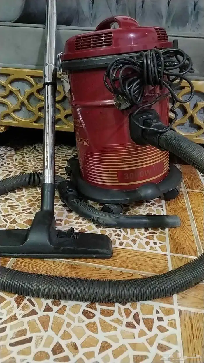 مكنسه كهربائيه 3000واط 2