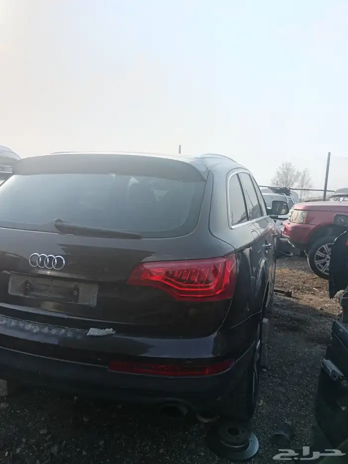 2012 Q7 تشليح نجمة  الحائر لبيع قطع غيار السيارات 0