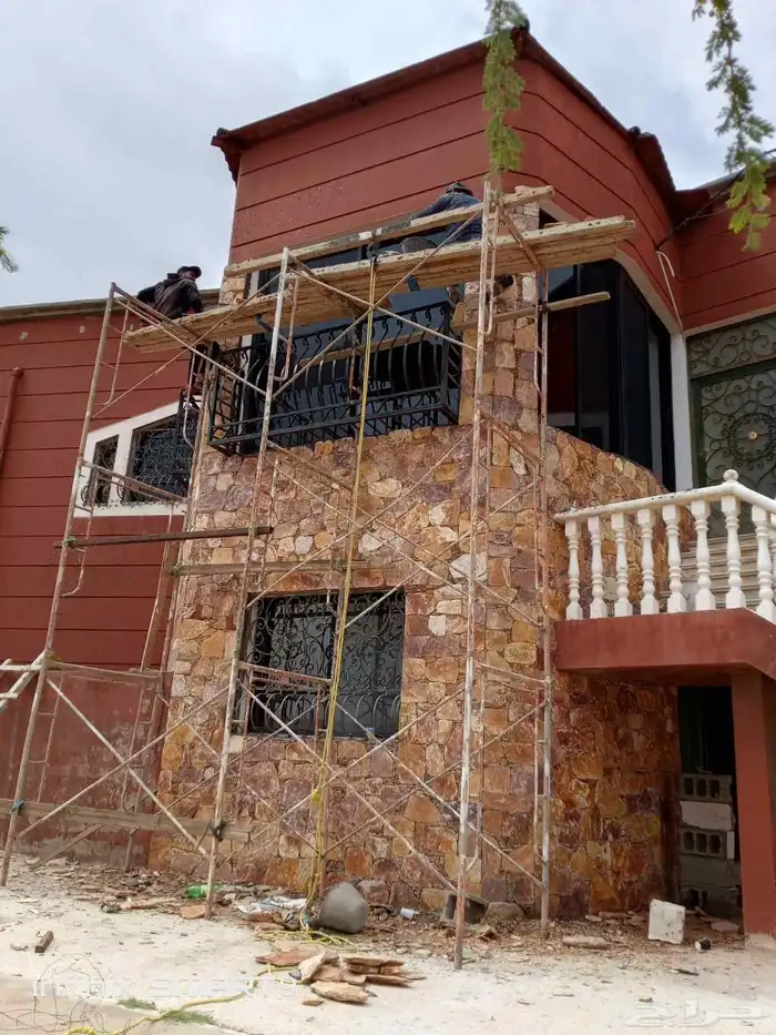 يوجد لدينا تلبيس حجر طبيعي متواجدين في محايل ابهاخميش مشيط 1