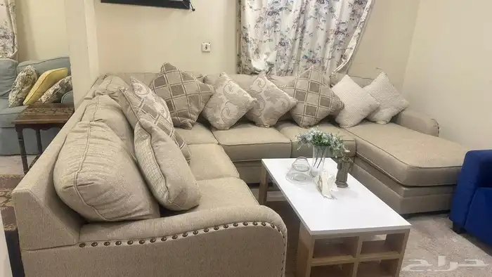 شقه مستخدمه للبيع في مكه حي الزايدي داخل الحد بسعر مغري جدا 0