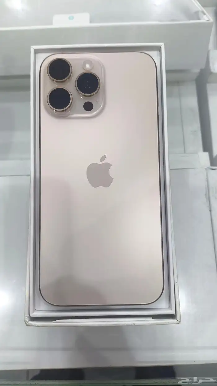 تم البيع أيفون 16 برو ماكس شبه جديد 2