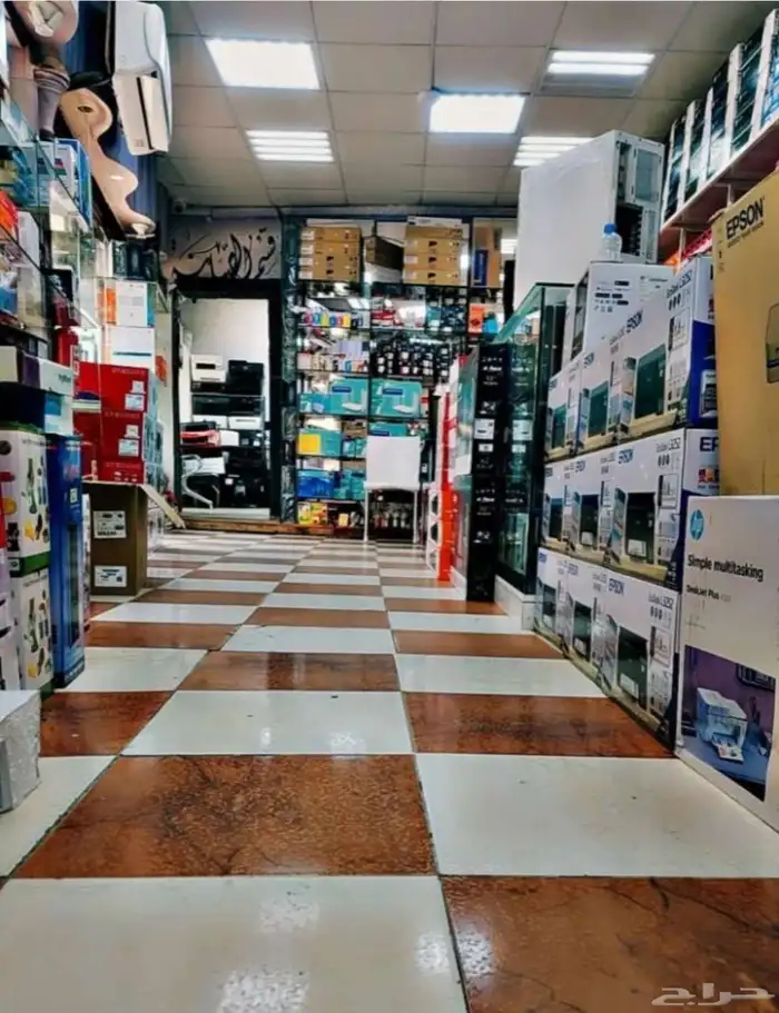 مطلوب فني صيانة كمبيوتر 0