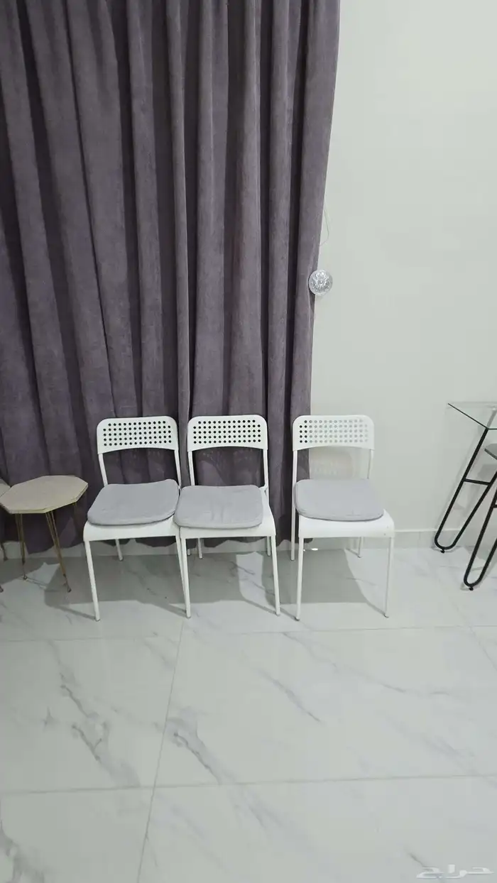كنب  طاولة طعام  مكاتب   مراتب 5