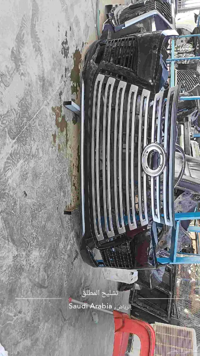 صدام امامي لكزز LX600 4