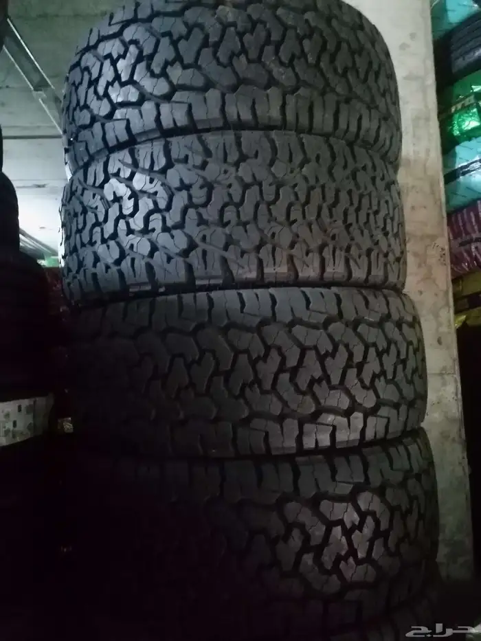 كفرات لكزس جيب2015دنلوب بن زقر285 50 20مره نظيف 1