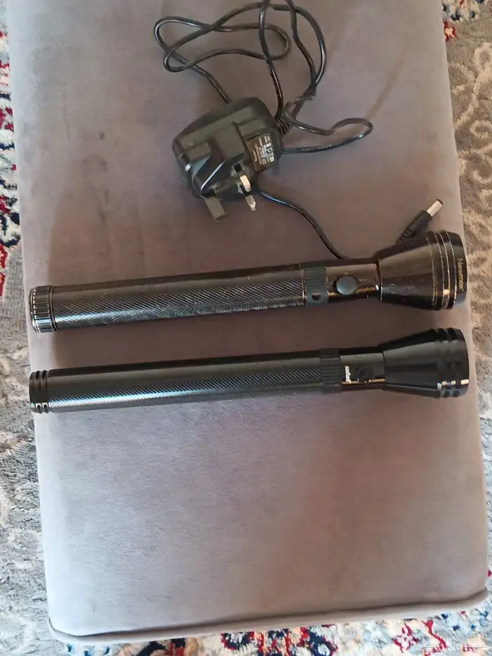 اغراض متعددة للبيع 5