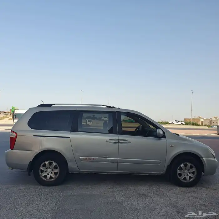 كيا كرنفال 2009 5