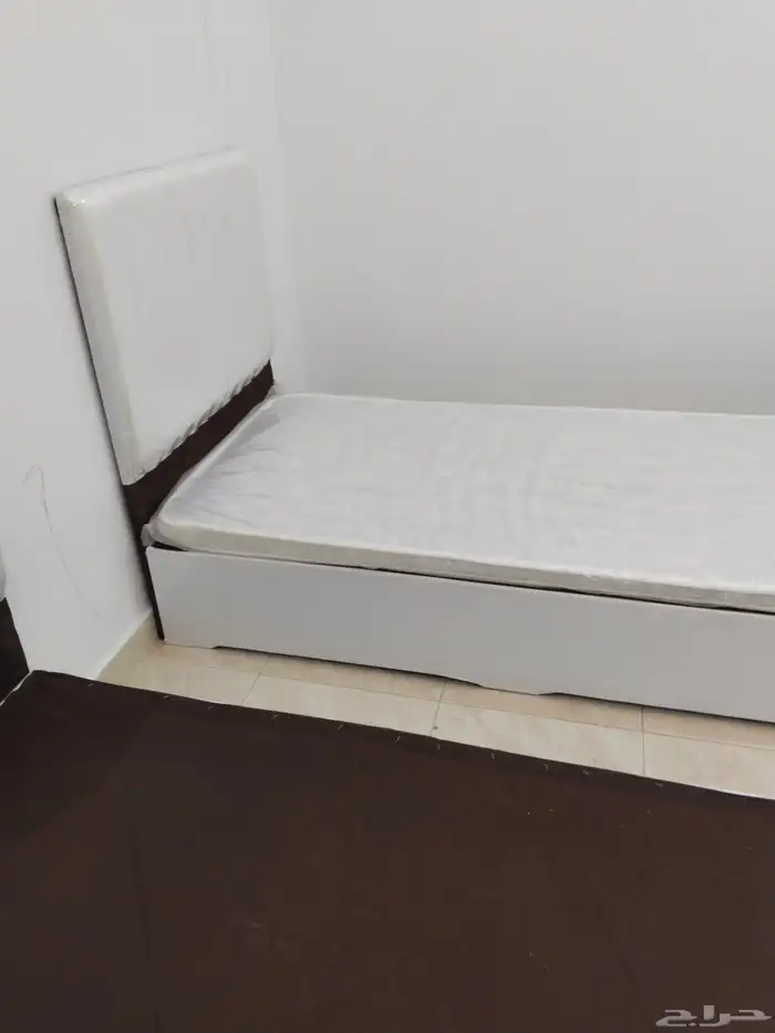 غرف نوم ومراتب وسراير نفر ونفر ونص 8