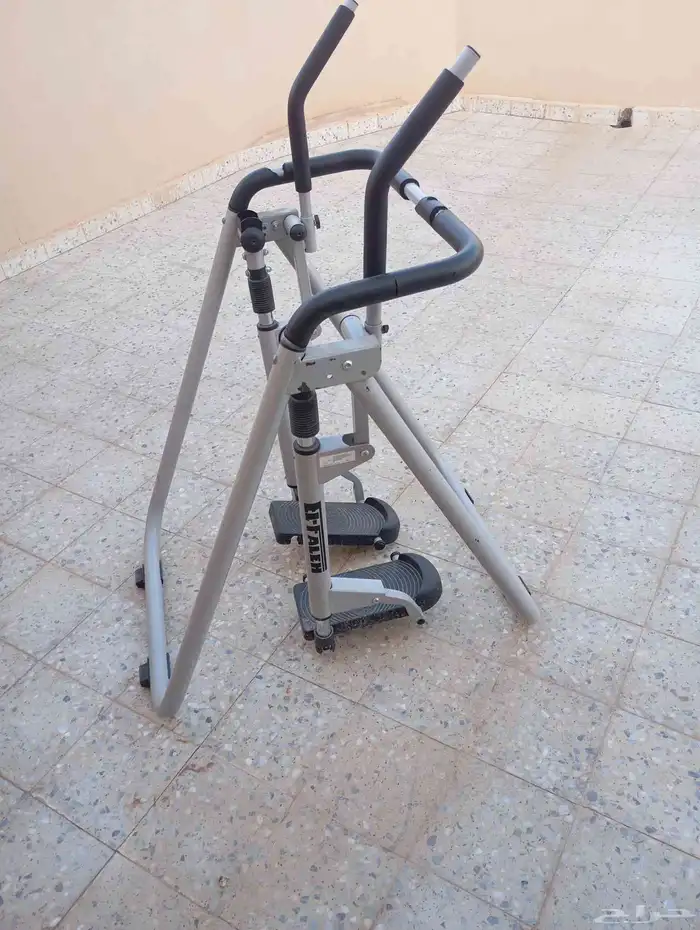 جهاز رياضي الغزال الطائر استعمال خفيف نظيف 1