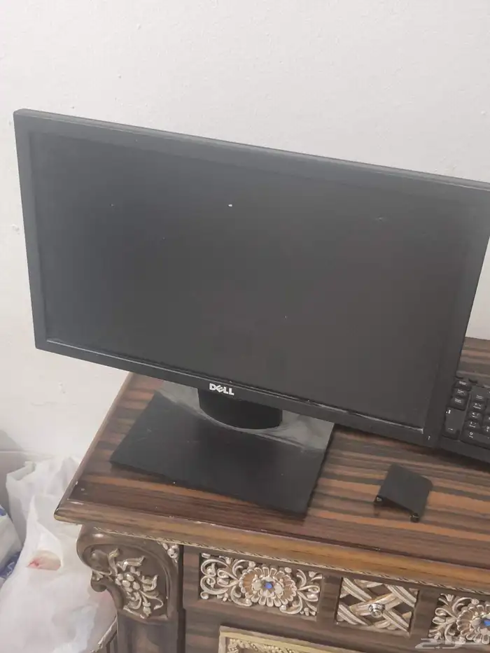 شاشه للبيع ديل 0