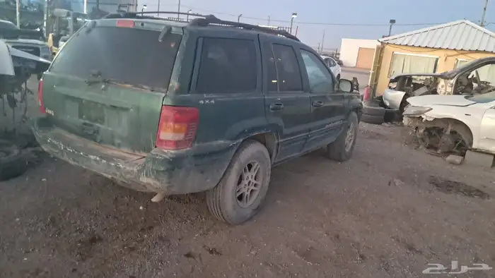 جيب جراند شيروكي 2004 تشليح قطع غيار 0