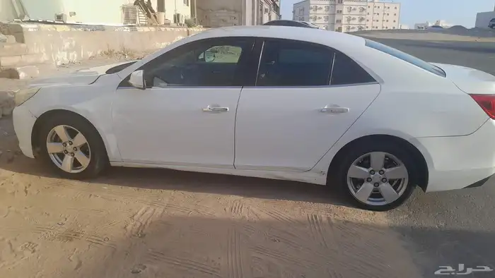 ماليبو شيفروليه ابيض مجدد مفحوص موديل 2016 1