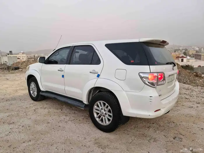 فورتشنر موديل 2012 أربعة سرندل بودي وكالة صبغ وكالة 5