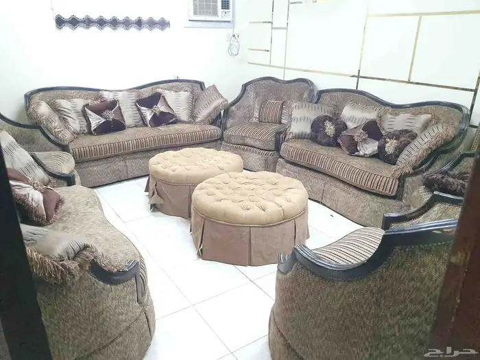 مجلس من المطلق تفصيل شبه جديد للبيع بالدمام 0