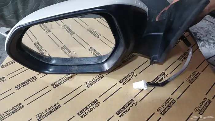 مرايا يارس موديل 2024 جهة اليسار وكاله على السوم 2