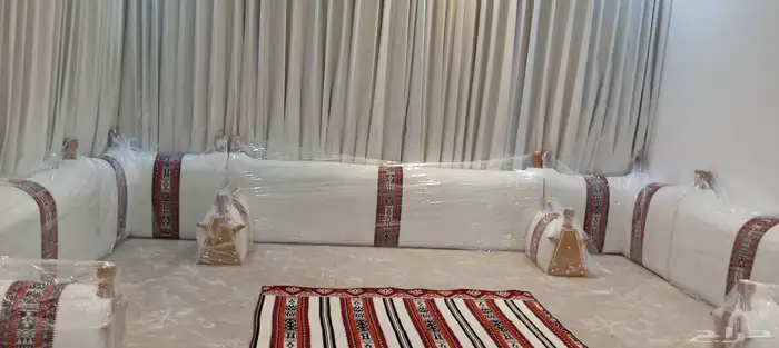 Translate Post  مفروشات الرياض  تفصيل جميع انواع الكنب وال 3