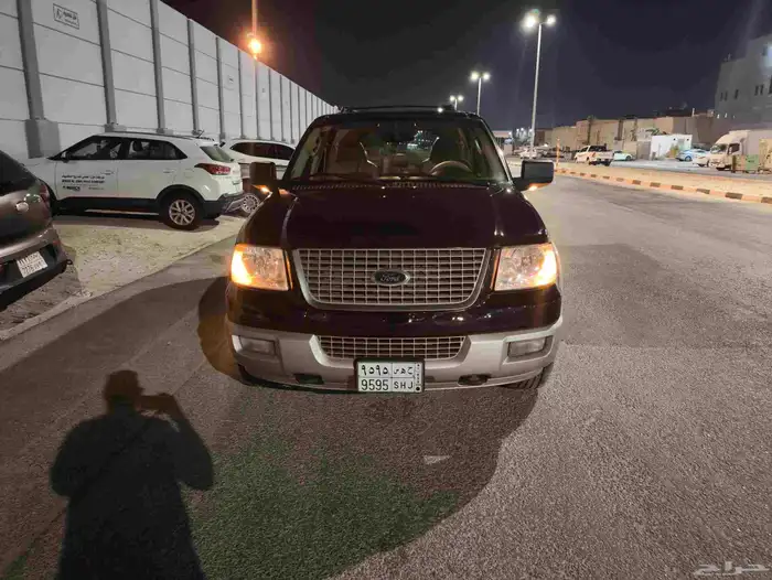 فورد اكسبيدشن فل 8