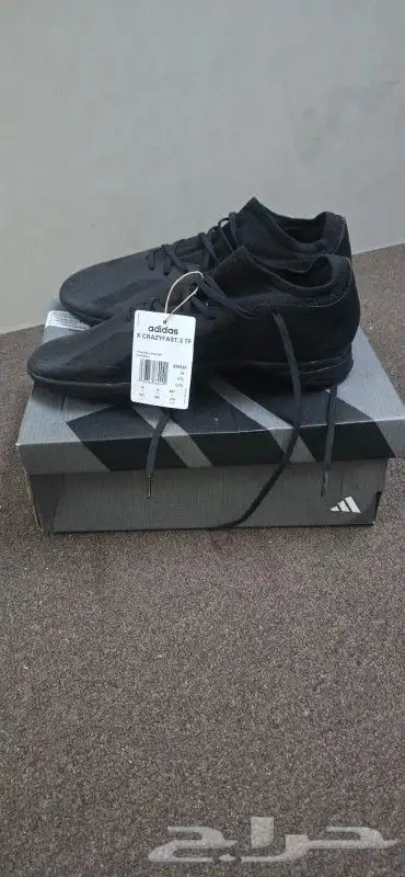 جزمة لم تستخدم بسعر لقطة 2