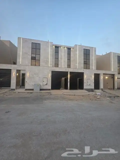دور أرضي بصك لحالو المساحه 280 0
