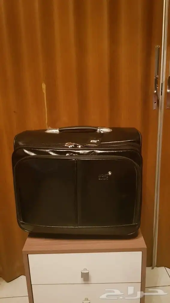 شنطة سفر Mont Blanc الألمانيه 0