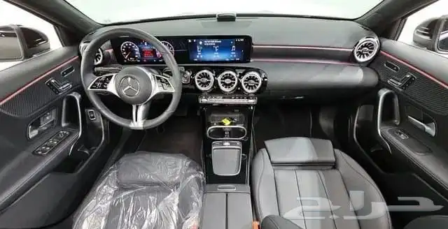 مرسيدس E220 موديل 2024 استيراد كوريا 10