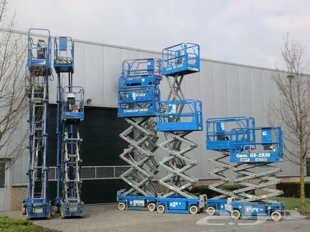 Forklift rental Manlift scissors lift for rent scissors lift 38