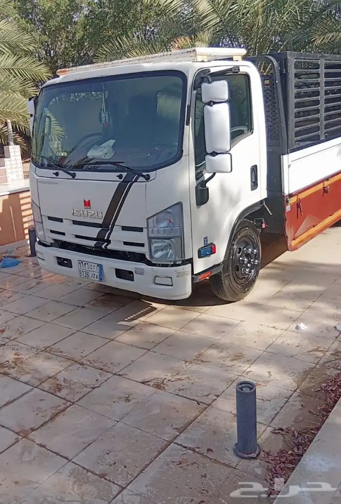 موديل 2012 ايسوزو والده 1