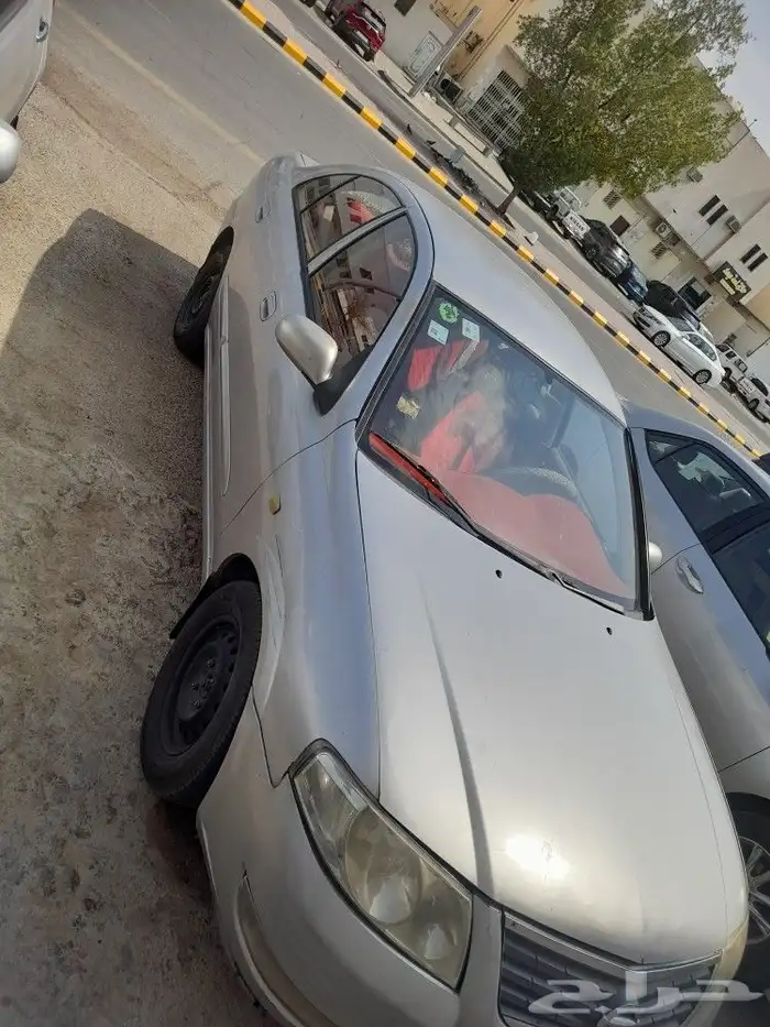 نيسان صنى 2011 1
