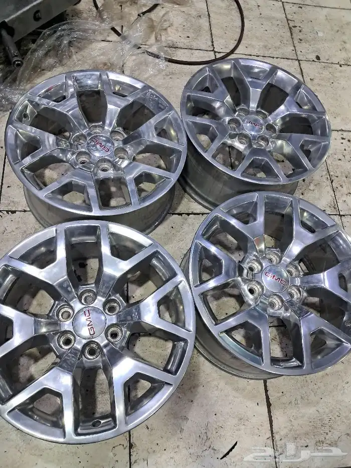 طقم جنوط يوكن 2020 مقاس 20 اصليه وكاله 1