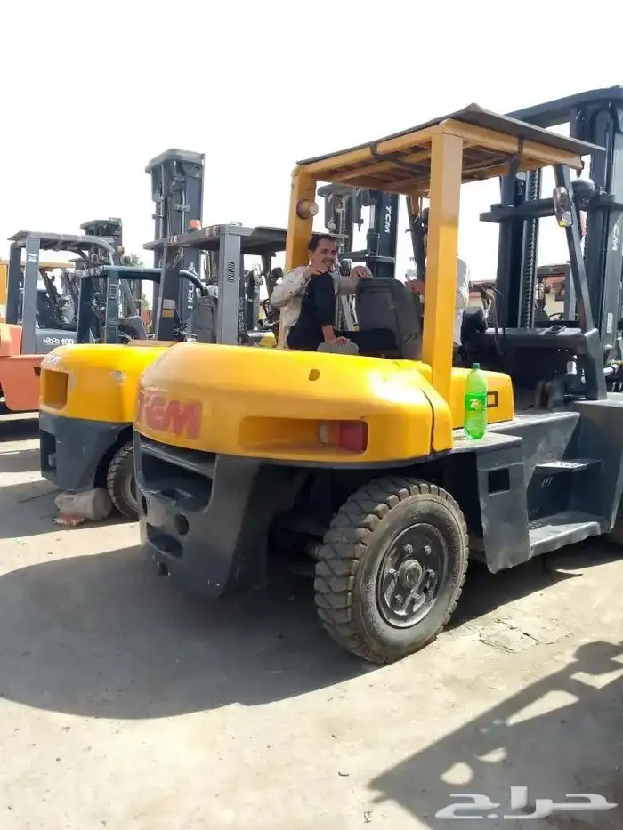 للايجار رافعات شوكيه فوركلفت رافعه شوكيه جميع انواع الرافعات 0